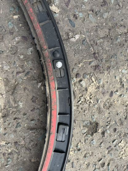 2016 AUDI Q3 FRONT LEFT PASSENGER SIDE WHEEL ARCH TRIM GENUINE 8U0853717