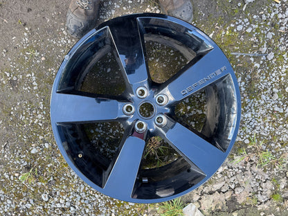 2025 22" Genuine Land Rover Defender Style 5098 Alloy Small Scratch