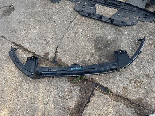 DISCOVERY SPORT BUMPER BRACKET FRONT & SENSOR L550 L538 2020- LK7217E778A