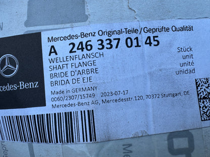 MERCEDES B220 W246 Front Wheel Hub 2.0 2.2D 2011-2018 A2463370145 Genuine NEW