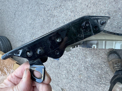 GENUINE Range Rover Velar L560 Front Left Wing J8A216A183 DAMAGED
