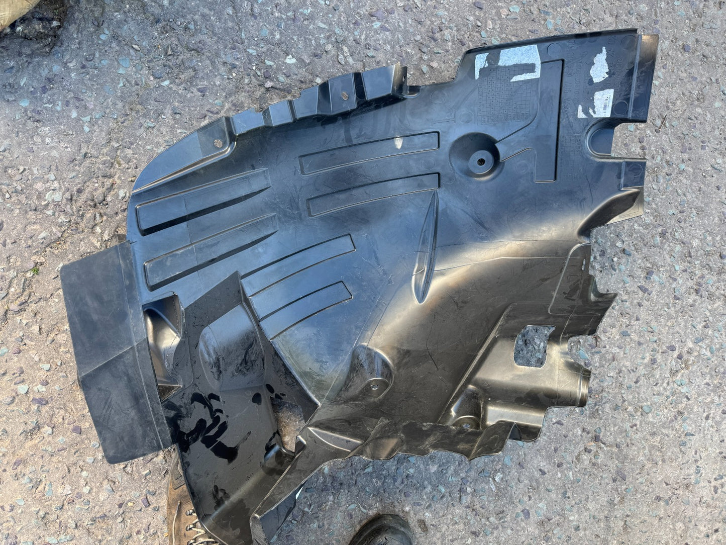 Mercedes-Benz Genuine Wheel Housing Trim Front Left For Sprinter 907 A9076840000