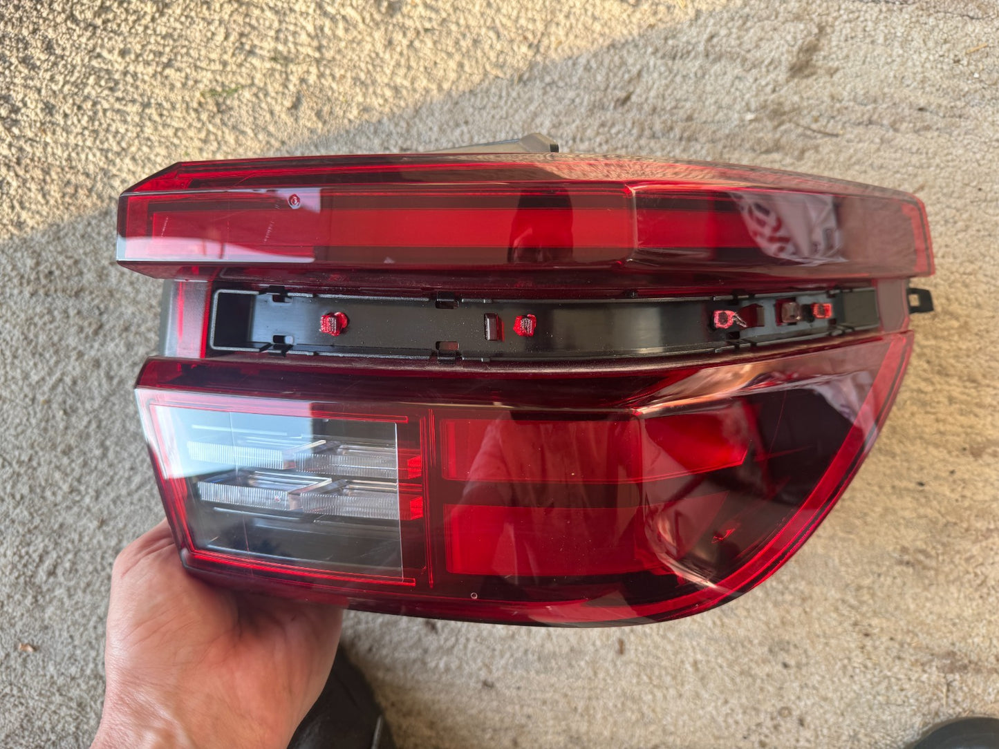 VAUXHALL FRONTERA Tail Light Rear Lamp O/S 2024-2026 RH 9848766 MISSING TRIM