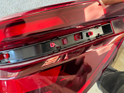 VAUXHALL FRONTERA Tail Light Rear Lamp O/S 2024-2026 RH 9848766 MISSING TRIM