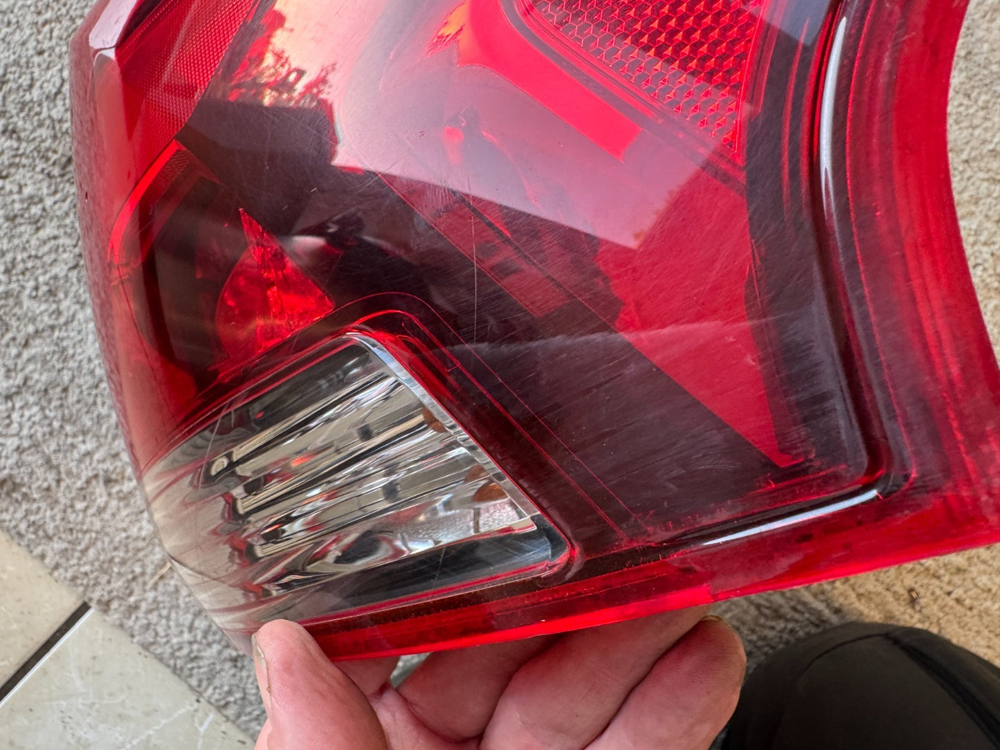 Right Rear Outer Light Lamp GENUINE Mitsubishi Outlander MK3 ZJ ZL 2016-2020 UK