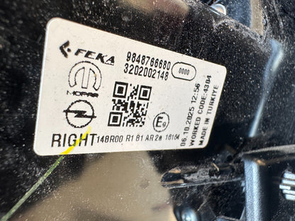 VAUXHALL FRONTERA Tail Light Rear Lamp O/S 2024-2026 RH 9848766 MISSING TRIM