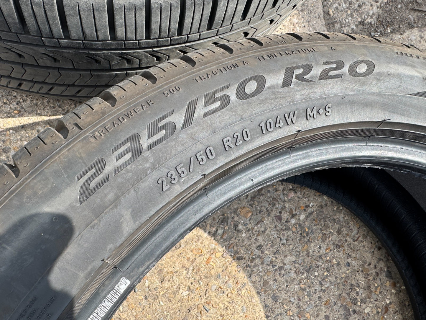 1X 235 50 20 104W Pirelli Scorpion Zero 7.5MM Tread DOT: 3325 Excellent