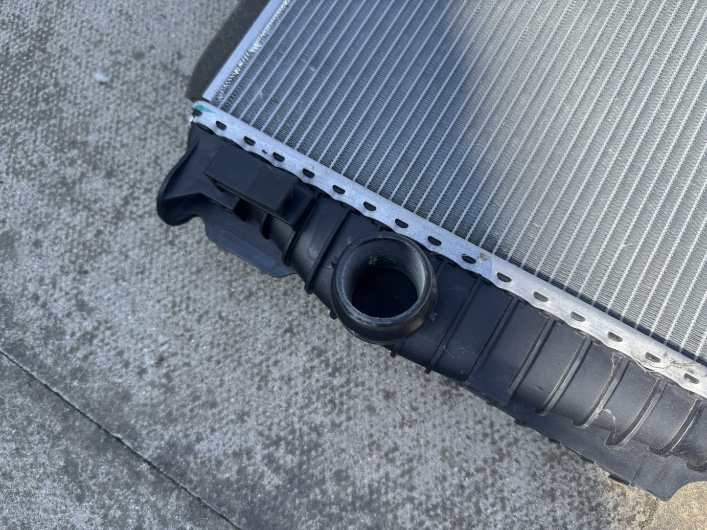 2020 Land Rover Discovery L550 2.0 MHEV Complete Radiator Pack K8D2-8005-AD