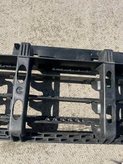 DAMAGED!!!! XE X760 Lower Air Deflector Shutter T2H45586 GENUINE