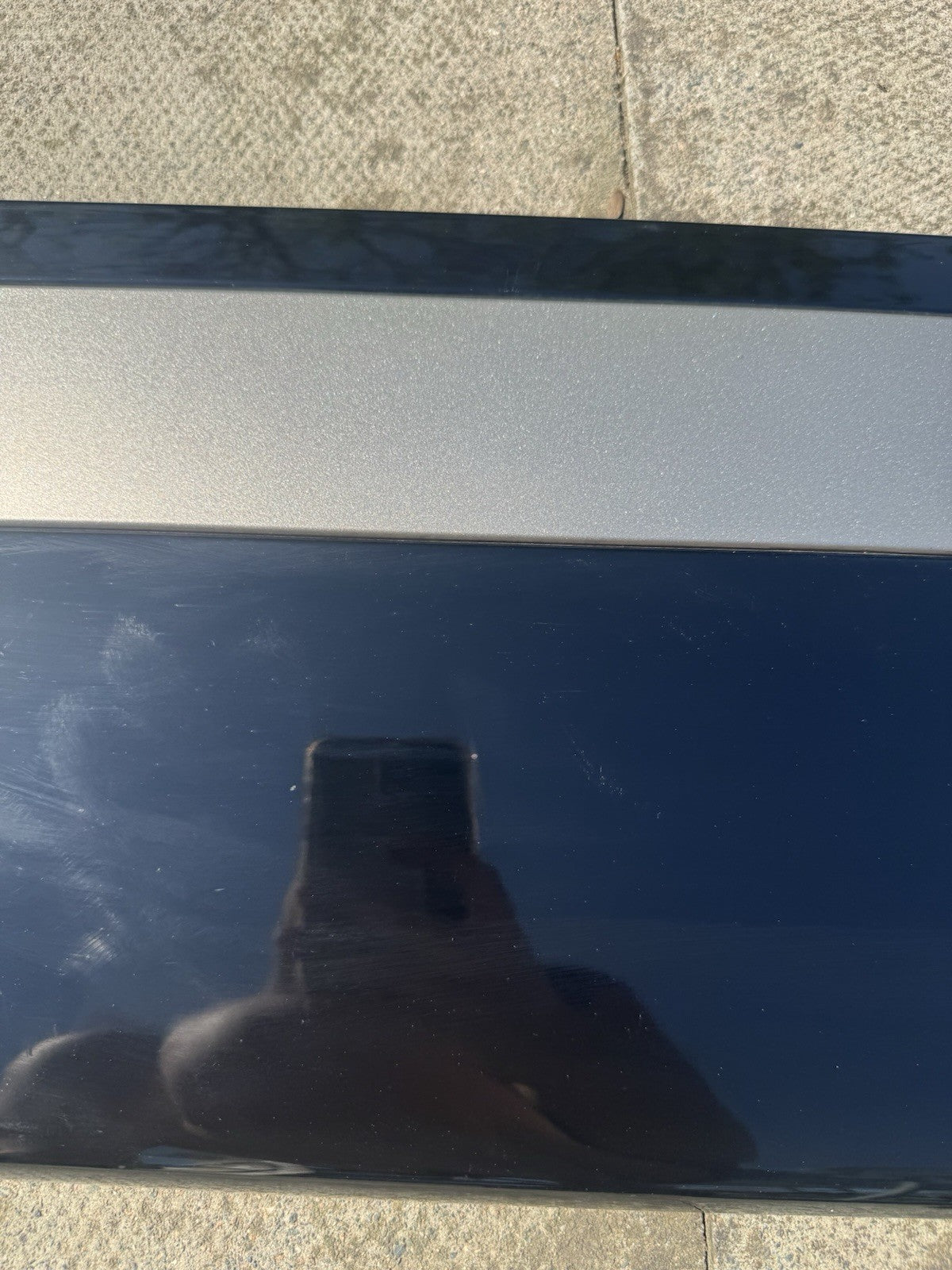 Genuine RANGE ROVER VELAR L560 Rear Left Door Molding Trim J8A2-274A49-BBW