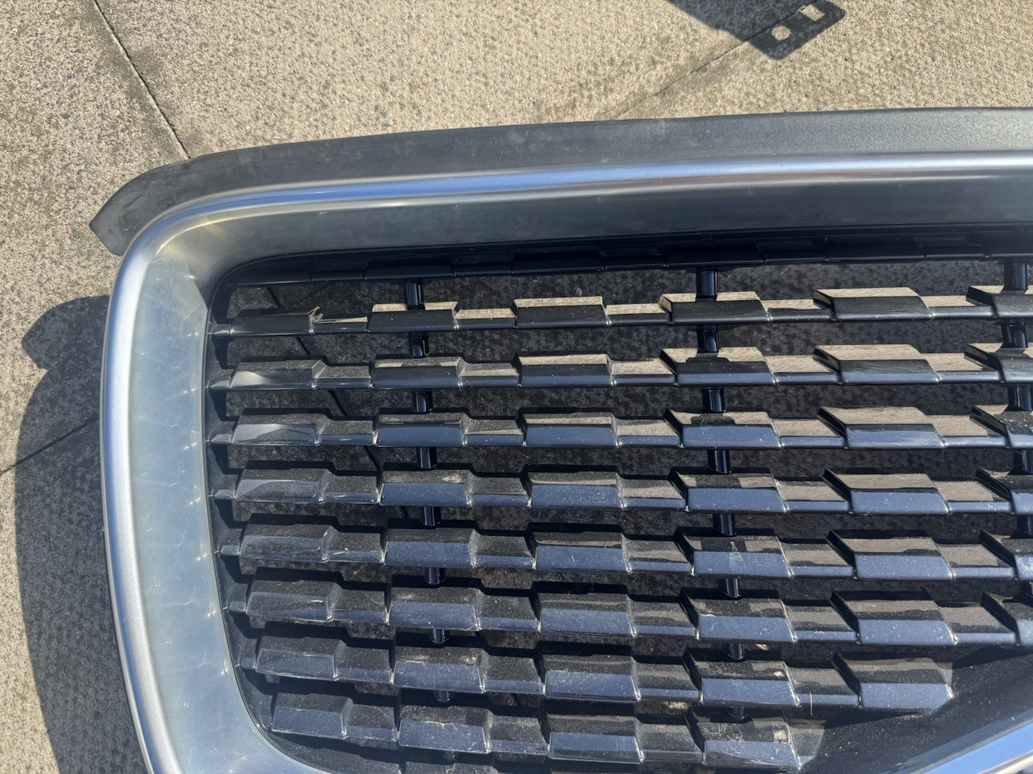 VOLVO XC60 2015-2017 FRONT BUMPER 31408442