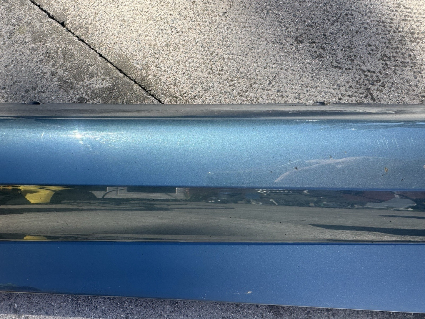 LH Land Rover Range Rover Sport L461 2022 front door trim molding N9X2-21065