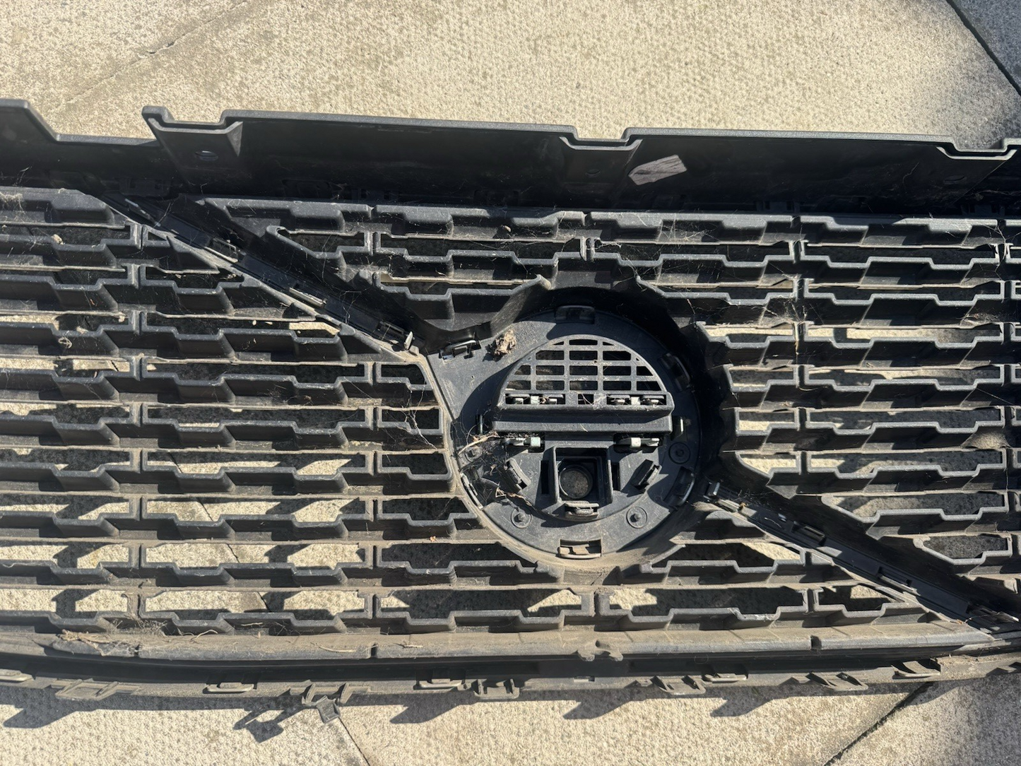 VOLVO XC60 2015-2017 FRONT BUMPER 31408442