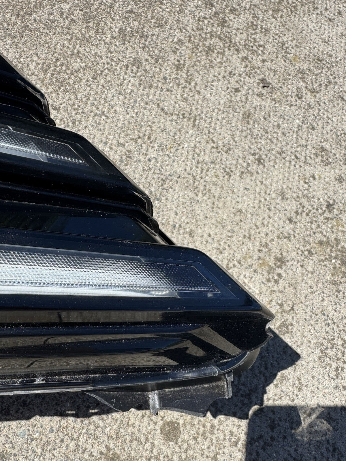 PEUGEOT 3008 MK3 2023-ON FRONT LEFT DAYTIME RUNNING LIGHT P/N 9845434880 GENUINE