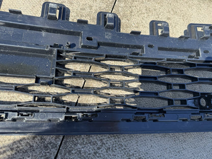 RANGE ROVER SPORT 2022-ON L461 GENUINE FRONT GRILLE N9X2-8A133-A