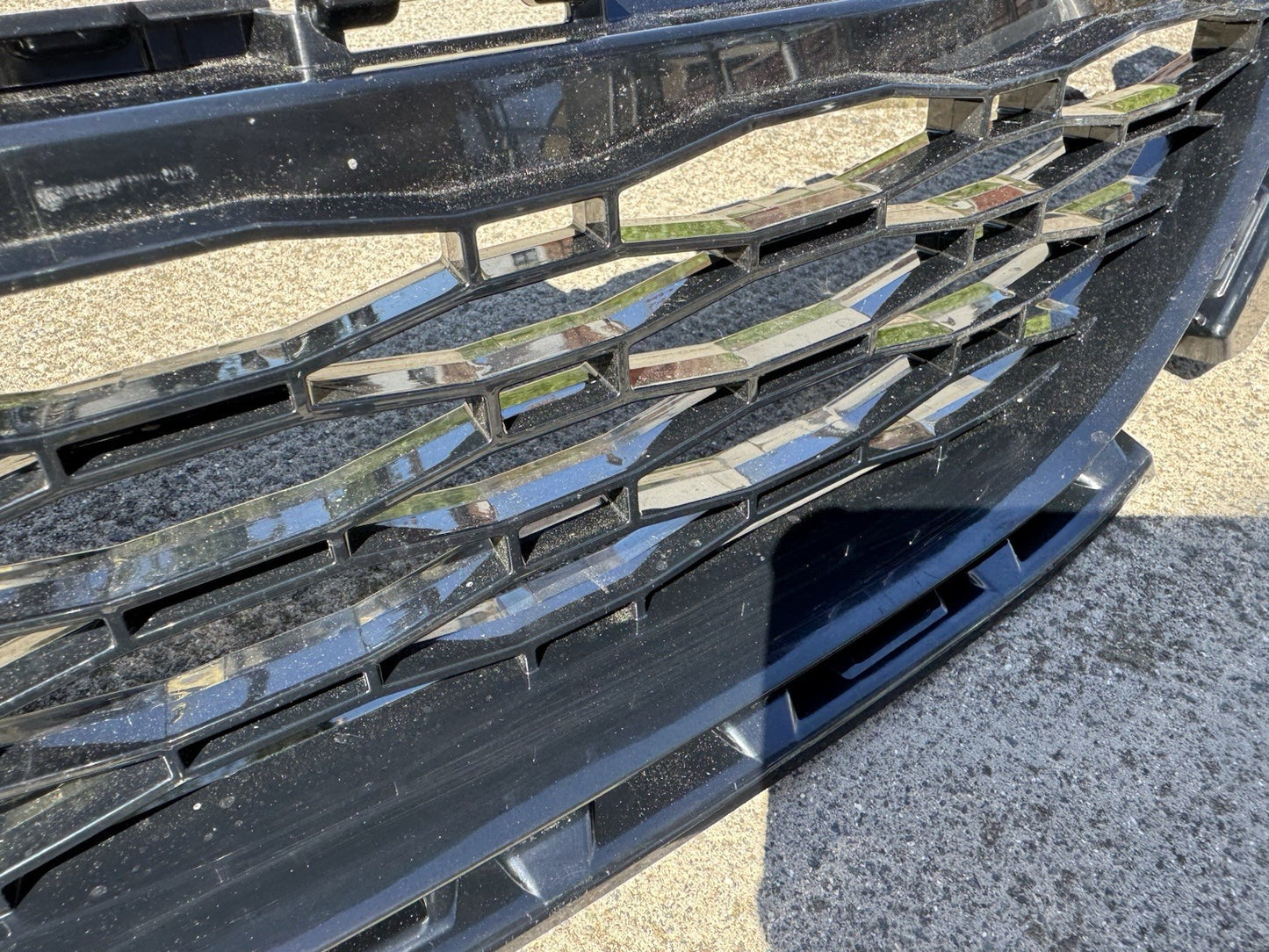 Range Rover Sport L494 2021on  Front Bumper Lower Grill N9X2-17F791-B new Gen