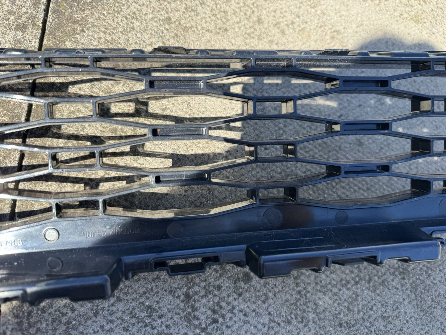 Range Rover Sport L494 2021on  Front Bumper Lower Grill N9X2-17F791-B new Gen