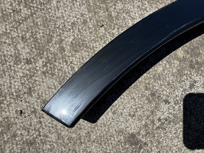 LAND ROVER DISCOVERY L462 GENUINE FRONT LEFT ARCH TRIM HY3M-16A075-AC