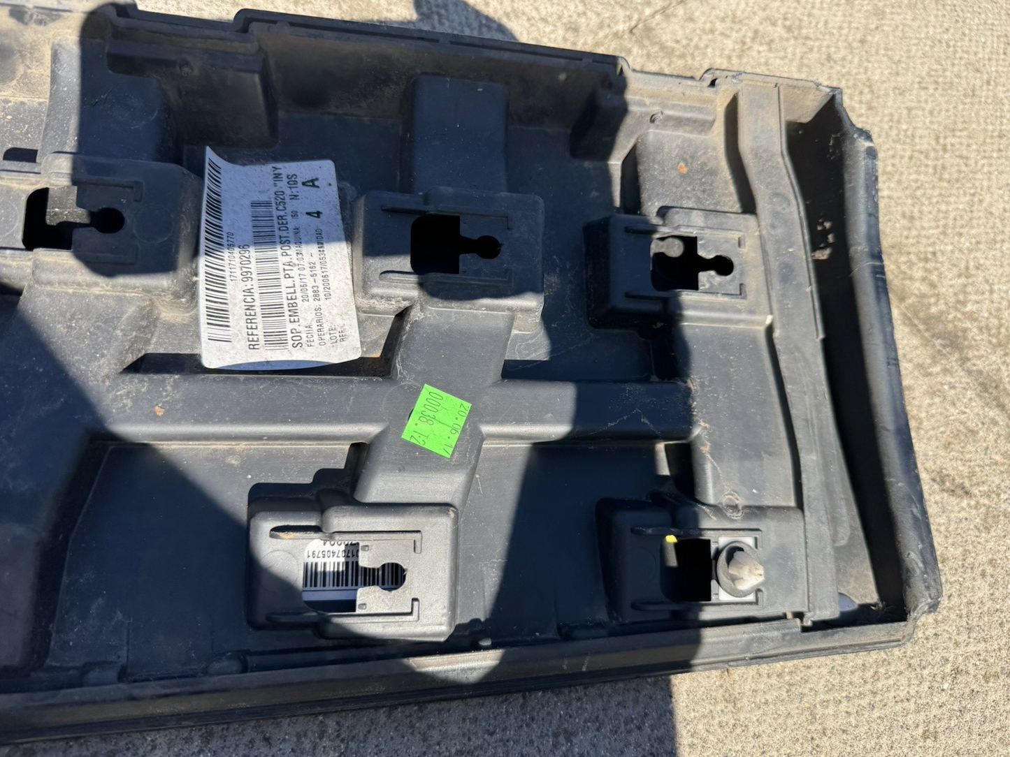 FORD KUGA MK2 2019 DOOR MOULDING POST REAR RIGHT  BLACK CV4J-S24902-AGW /2012-19