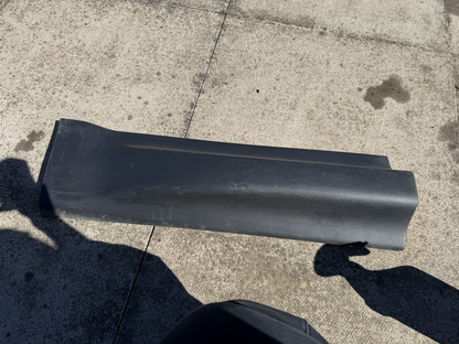RANGE ROVER 13-17 SPORT L494  REAR BOTTOM DOOR TRIM RIGHT SIDE DK62-274A48-AB