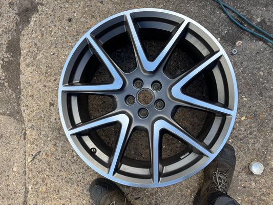 GENUINE RANGE ROVER VELAR L560 21" 8.5J ALLOY WHEEL L8A21007CA Diamond Cut