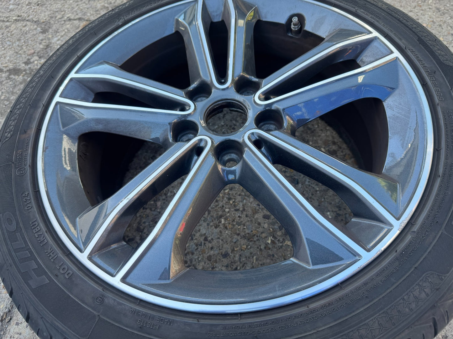 1 X GENUINE BMW 1 2 Series F40 F44 F45 F46 17” ALLOY WHEEL 6856087 7.5J Is54