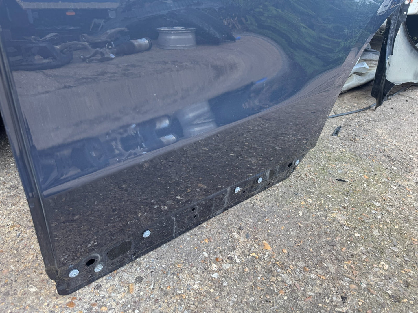 GENUINE Range Rover Sport L461 Rear Left Hand Door M8E220255AA