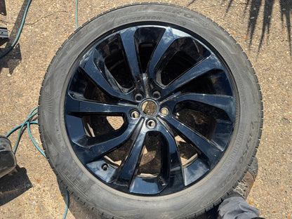 Genuine Discovery Sport 20” Gloss Black Style 5089 Alloy Wheel LK721007DA