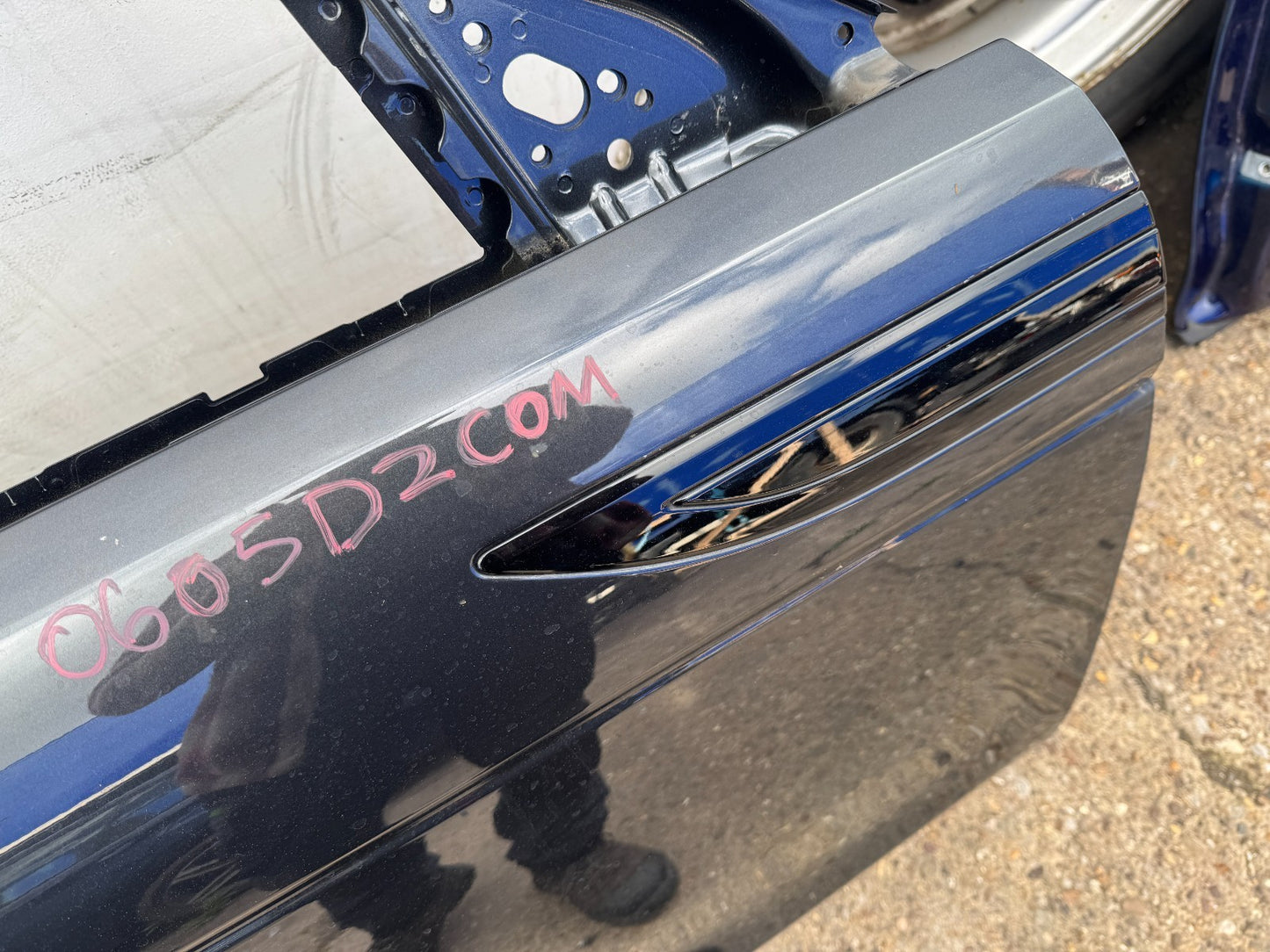 RANGE ROVER EVOQUE L551 MK2 FRONT RIGHT DOOR GENUINE K8D221192