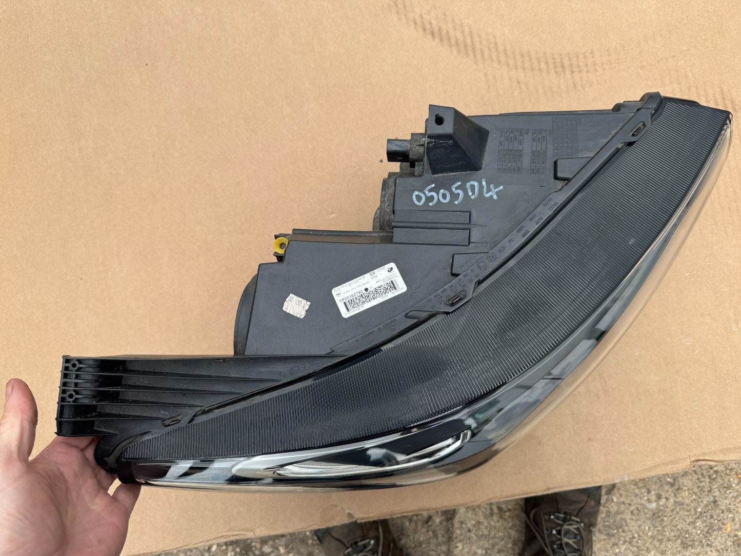 VAUXHALL Grandland X A18 (3630) Headlight Headlamp Right Side DAMAGED YP00162780