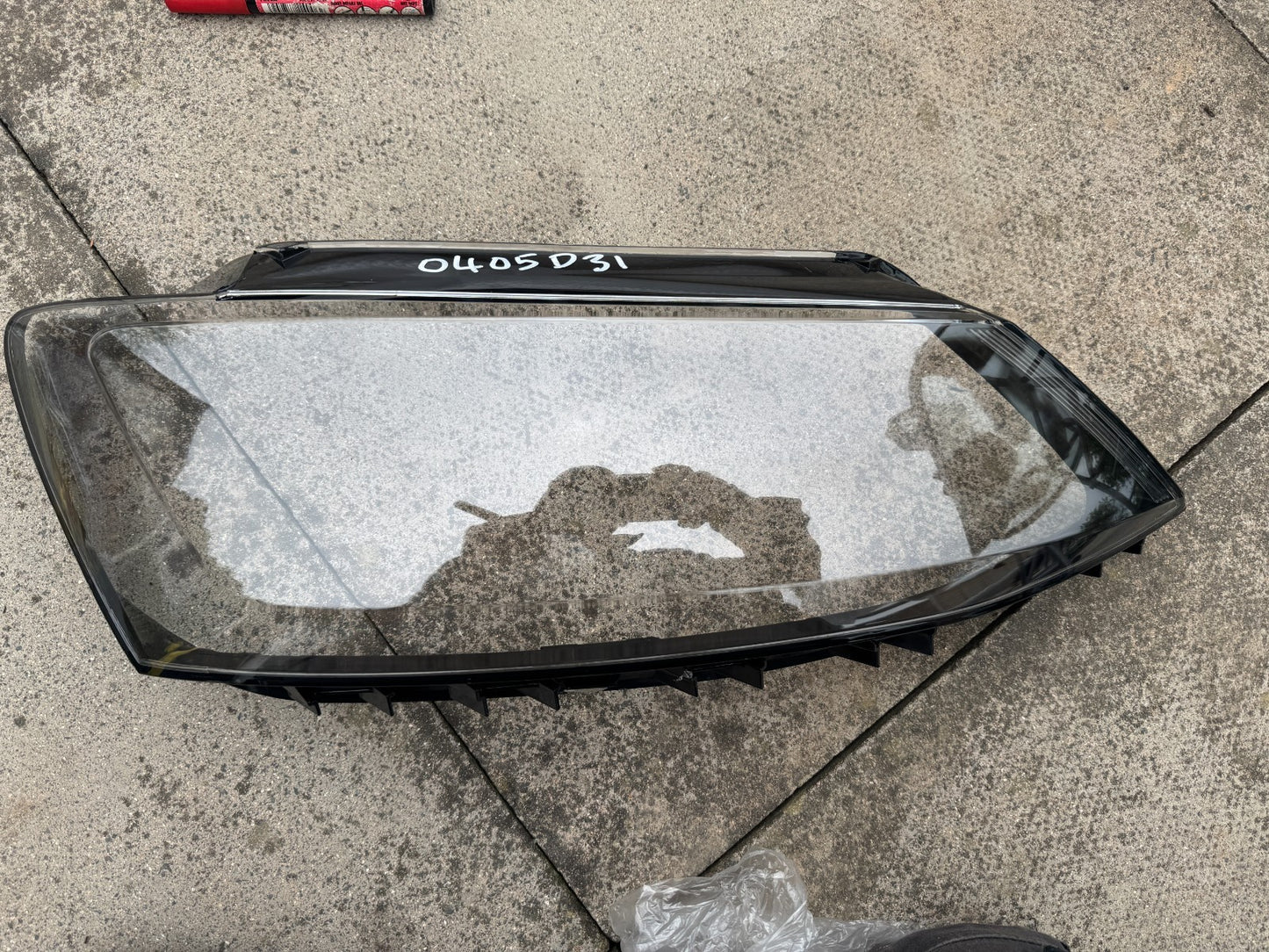 Volkswagen Jetta 11-18 Headlight Headlamp Lens Cover Right