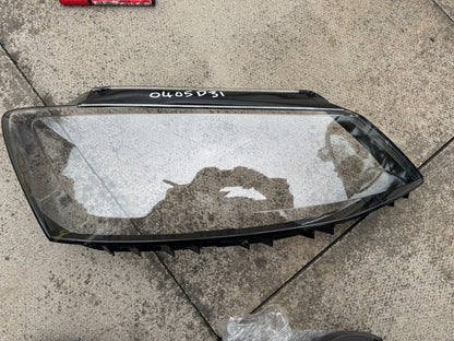 Volkswagen Jetta 11-18 Headlight Headlamp Lens Cover Right