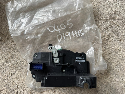 FRONT LEFT Door lock for Nissan PRIMASTAR Van (X83) 80503-00QAE