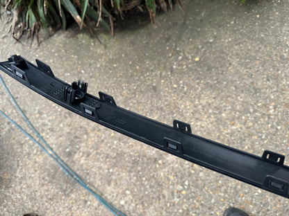 Hyundai Ioniq 6 865B5-KL000 GARNISH ASSY-FR BUMPER 865B5-KL010