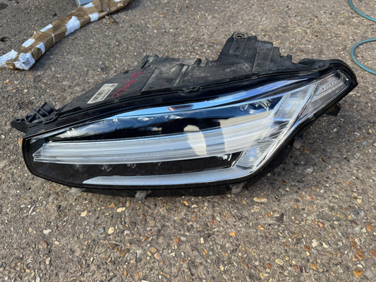 Volvo XC90 2017 Left front headlight headlamp 31656988 FULL LED ACTIVE