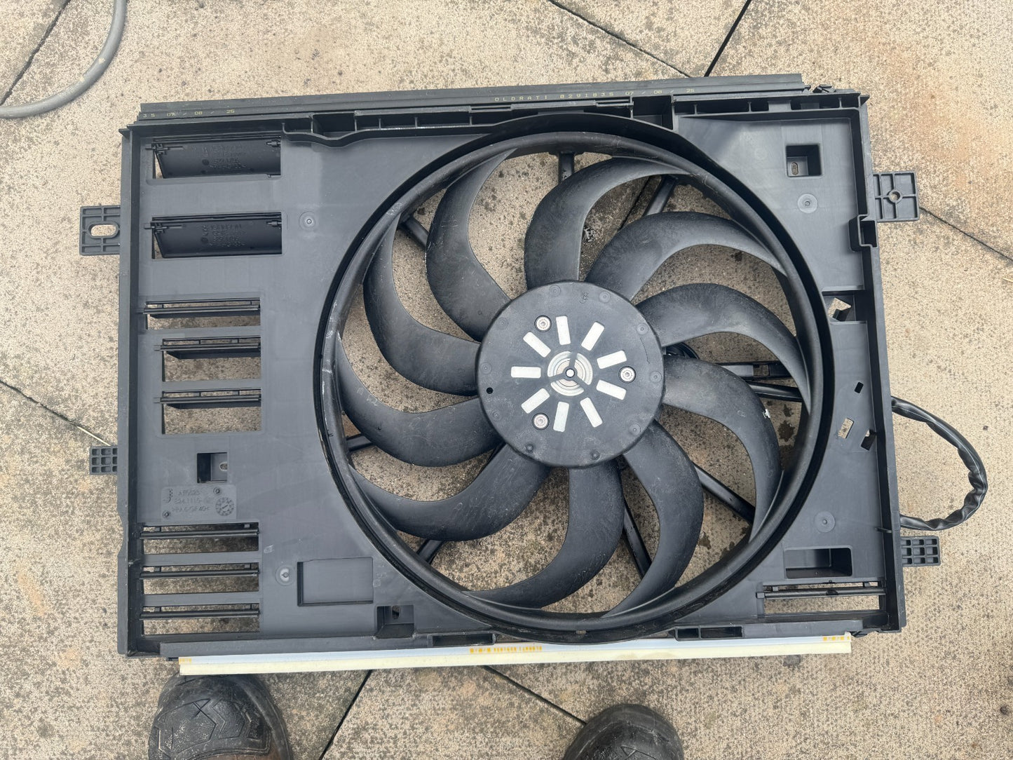 Peugeot 3008 III 5008 2025 Electric Radiator Cooling Fan 9861012880