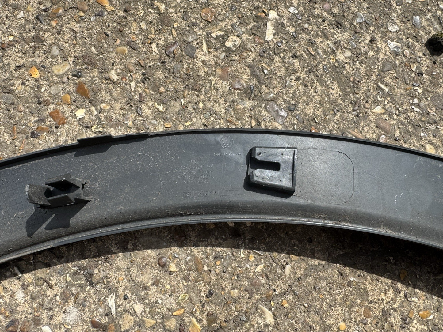 VOLKSWAGEN VW ID.4 ID4 2020-ON REAR LEFT SIDE TRIM MOLDING ARCH 11A853817C #W698