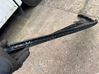 GENUINE 2025 VW GOLF MK8 GTI FRONT BUMPER LOWER UNDERTRAY LIP 5H0805915K