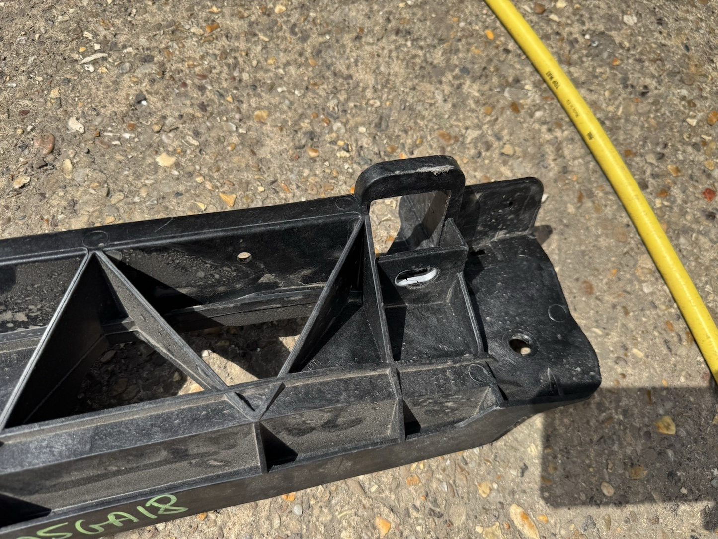 FRONT SLAM PANEL BONNET LANDING PANEL 9824055880 VAUXHALL GRANDLAND X 2021