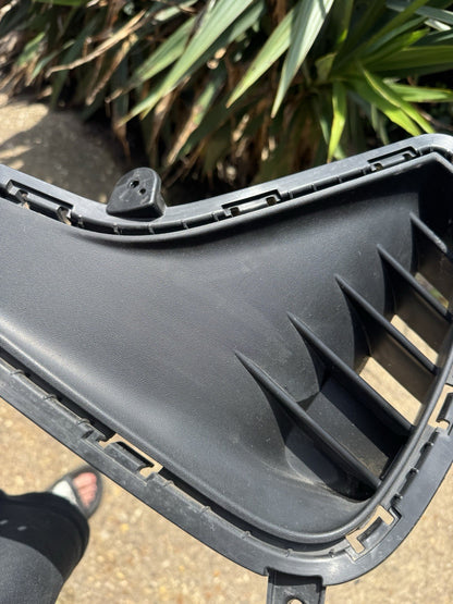 2017-2019 HYUNDAI I10 1.0 MK2 X2R Front Bumper Left Lower Grille 86523-B9500
