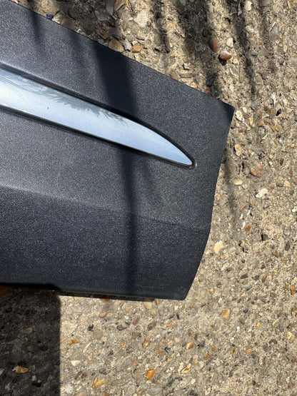 GENUINE MERCEDES GLA H247 FRONT RIGHT DOOR MOULDING 2019-ON A2477271501