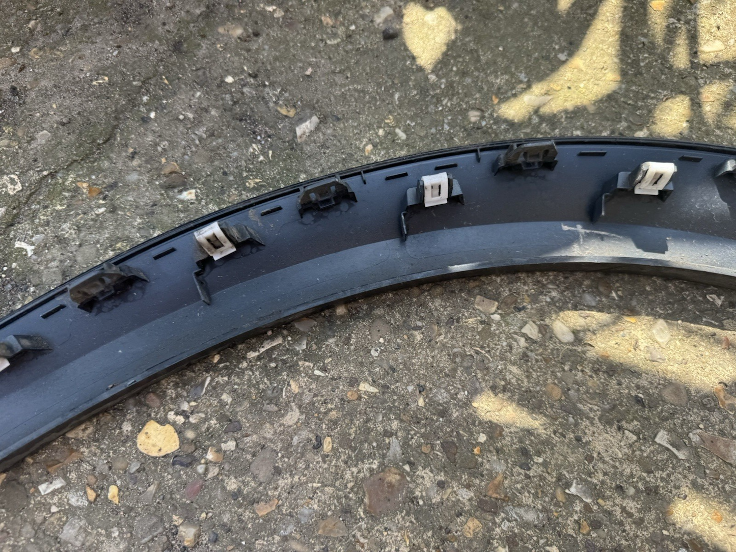 PEUGEOT 3008 GT MK2 P84 2016-ON RIGHT REAR O/S/R WHEEL ARCH TRIM 28638C04 39291