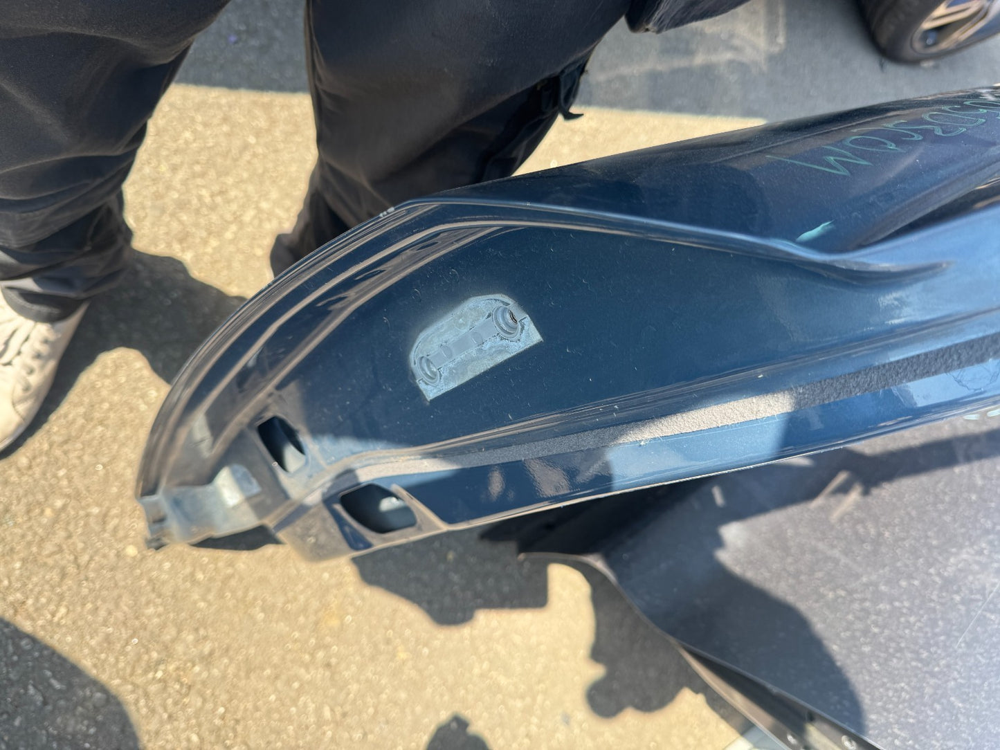 2020 - 2025 LAND ROVER DEFENDER L663 FRONT RIGHT DOOR LR131295 L8B2-21458