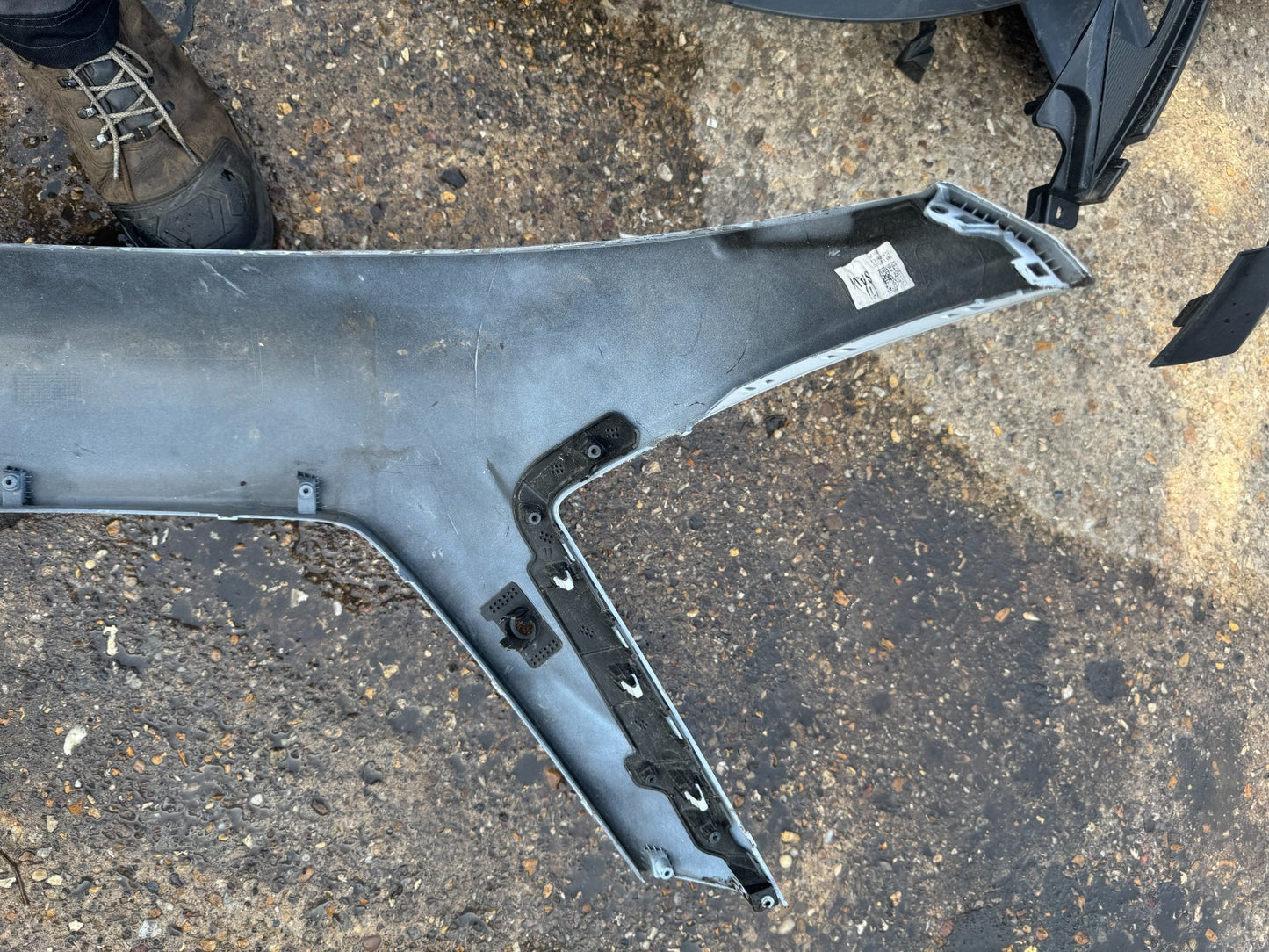 HYUNDAI KONA 2023-ONWARD GENUINE FRONT BUMPER P/N 86511-BE000