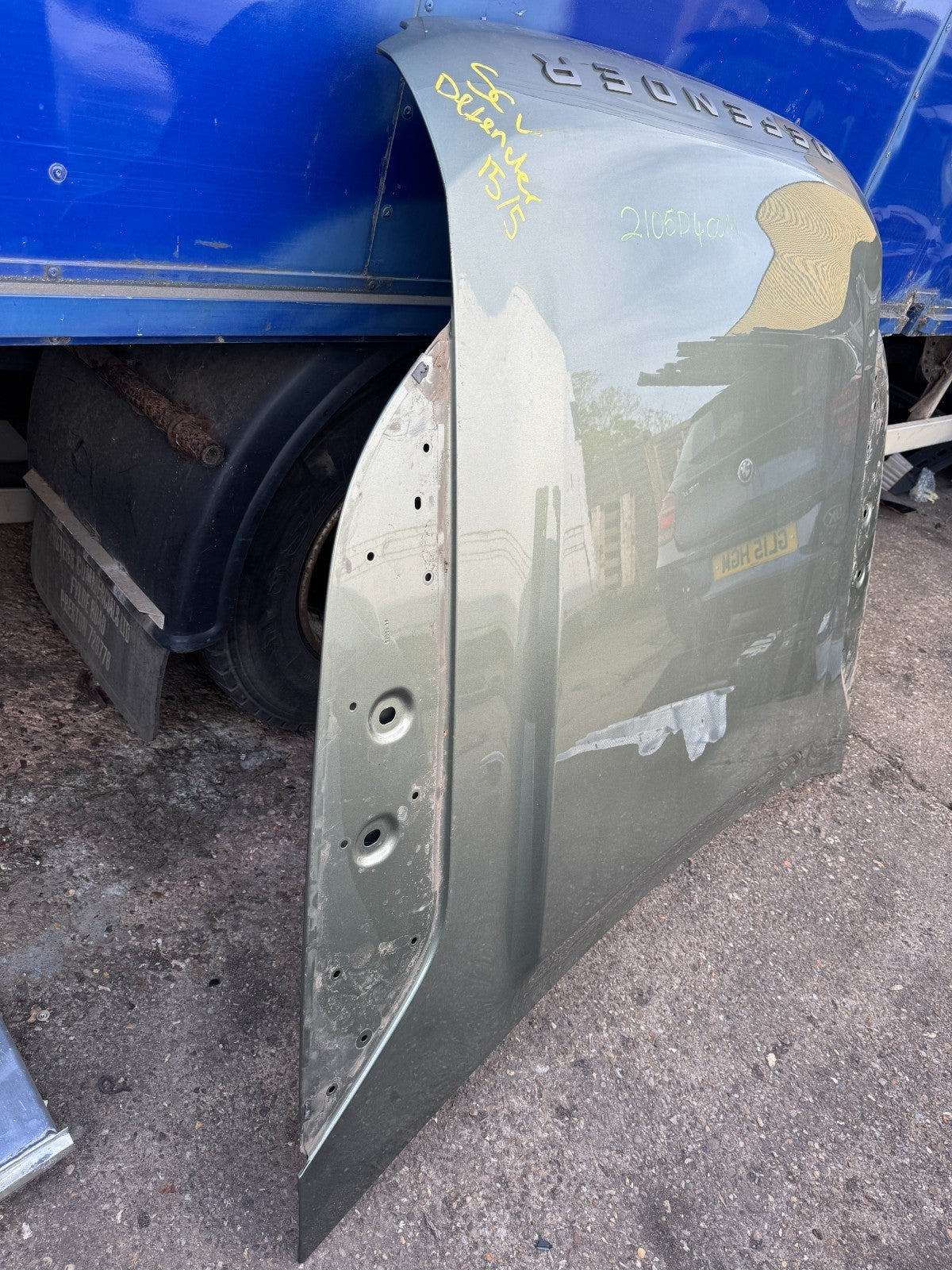 LAND ROVER DEFENDER L663 BONNET 2020-2025 FRONT ENGINE HOOD Dent/Scratched