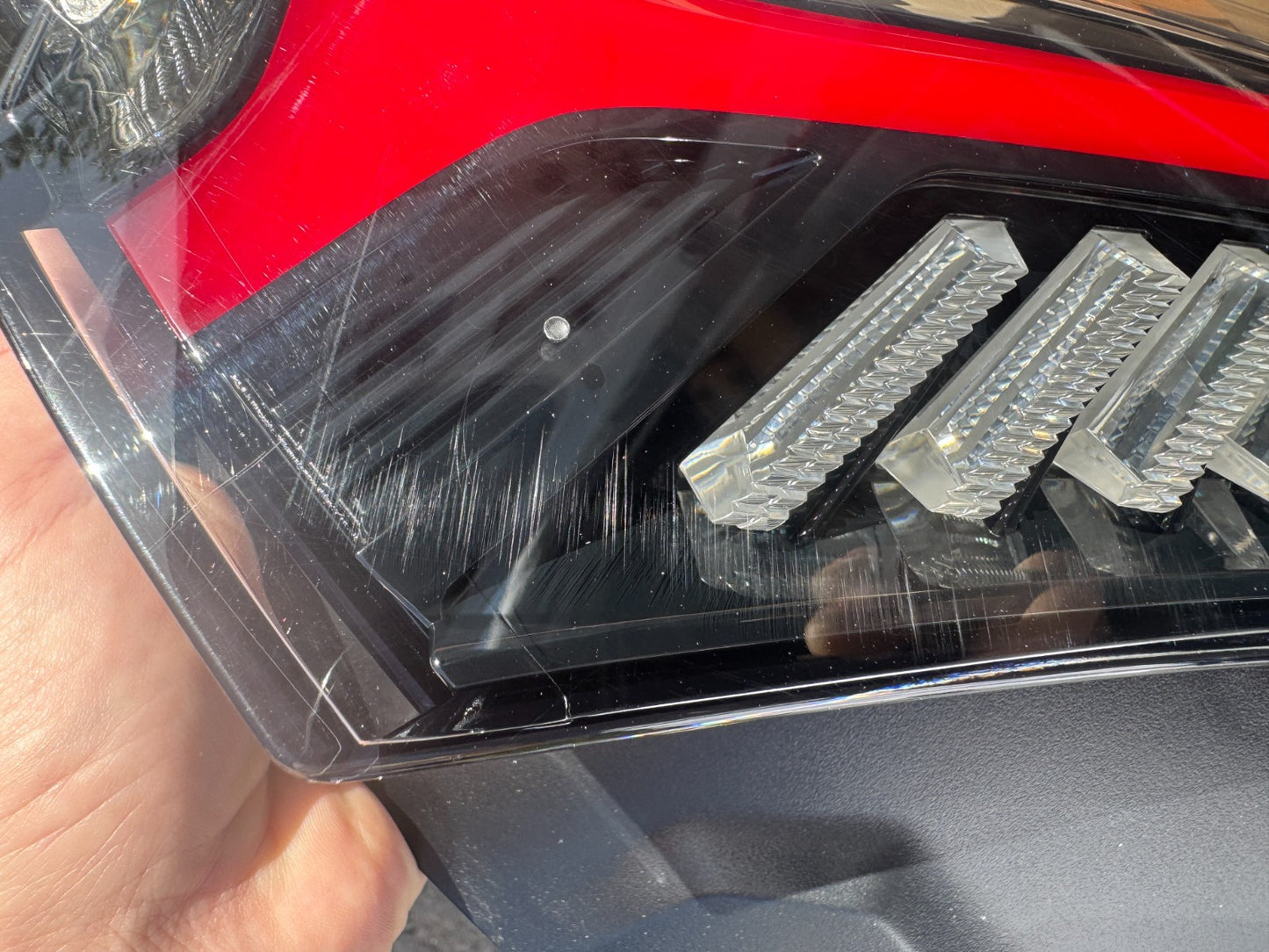 GENUINE OEM Hyundai Kia Rear LED Tail Light Lamp RH 92402DO000 EV9