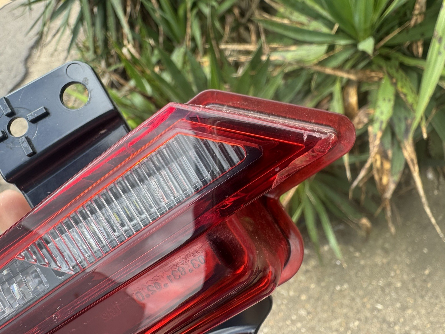DAMAGED RANGE ROVER SPORT Mk3 (L461) Rear Left FOG LAMP LIGHT N9X2-15K273-A