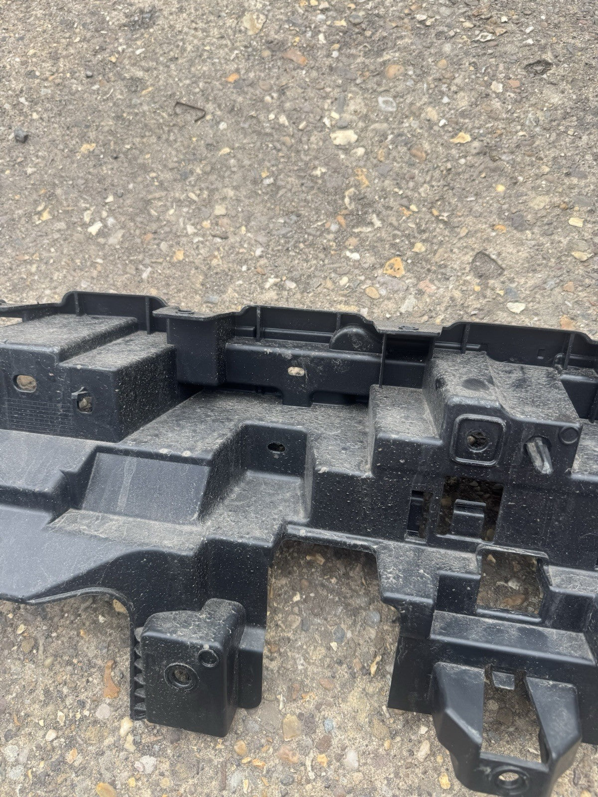Range Rover Sport L461 Rear Bumper Support Bracket 2022 ON N9X2-17B861-A