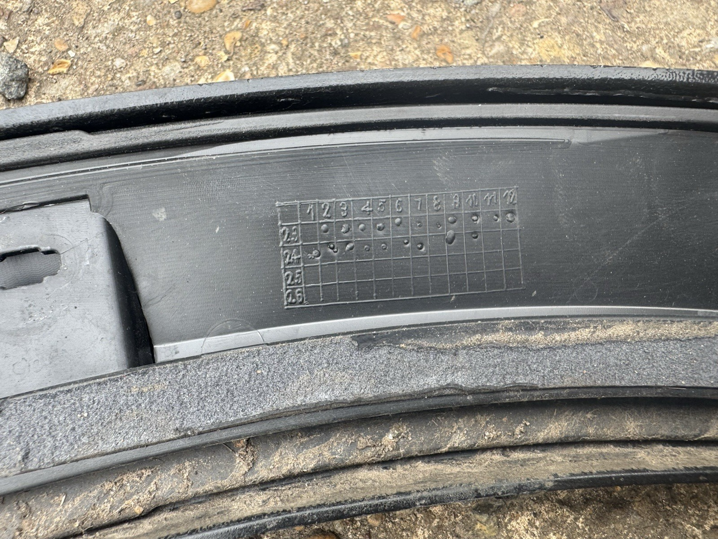 Cupra Formentor Rear LH arch trim se0493y10