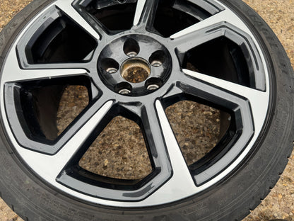 AUDI A1 S LINE 2018 - 2026 GENUINE 18" DIAMOND CUT ALLOY 7.5J 46ET 82A601025AB